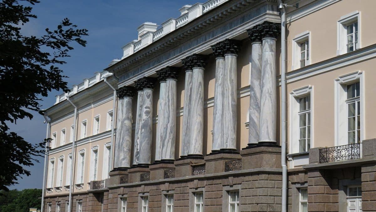 Royal Academy of Dramatic Art campus