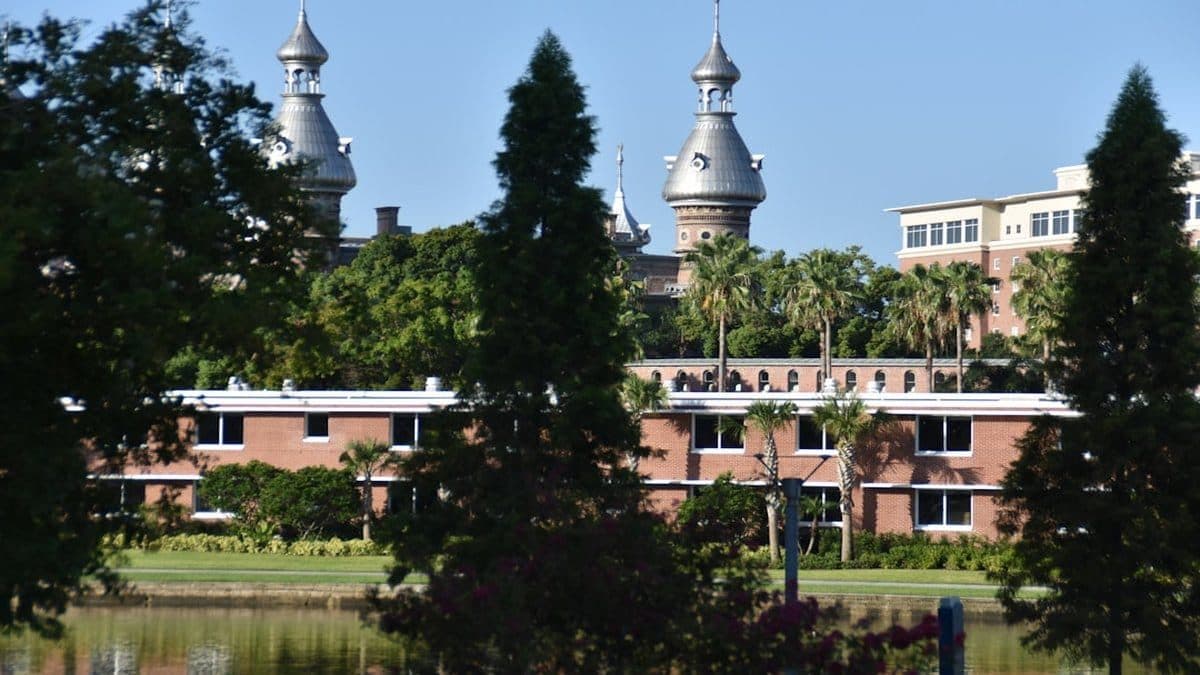 University of Roehampton campus